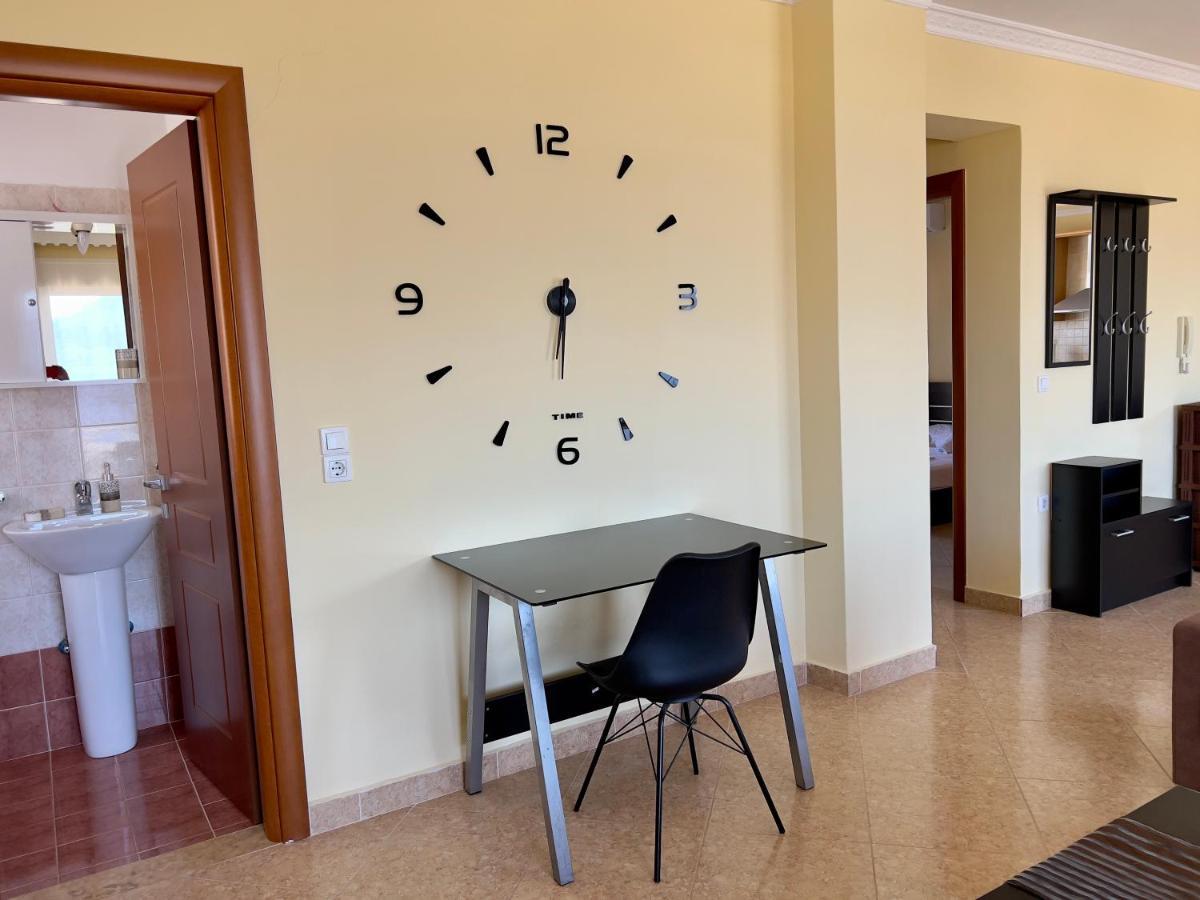Atrium Luxurious Sea View Apartment Karpathos Buitenkant foto